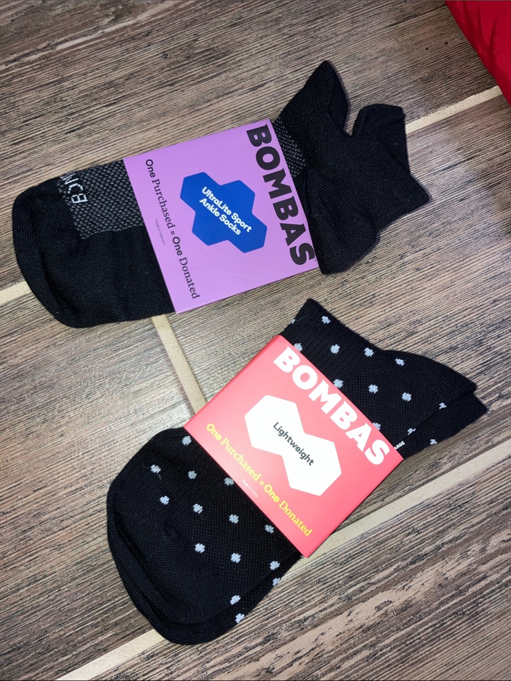 BOMBAS  Women’s  Black Ankle Socks — Solid and Polka Dot Pack